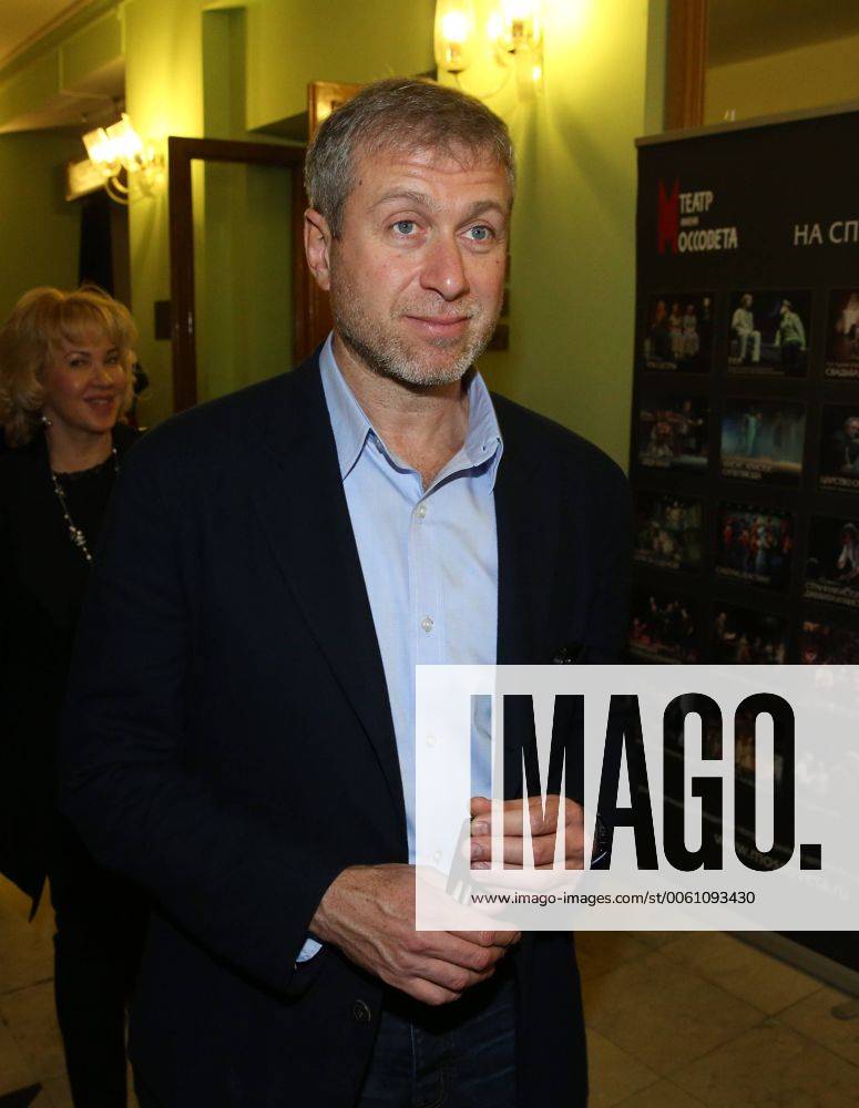ITAR-TASS: MOSCOW, RUSSIA. FEBRUARY 19, 2014. Businessman Roman Abramovich pictured ahead of the Atomos ballet staged by British choreographer Wayne McGregor at the Golden Mask Theatre Festival, at Mossovet Theatre. RE13A36E