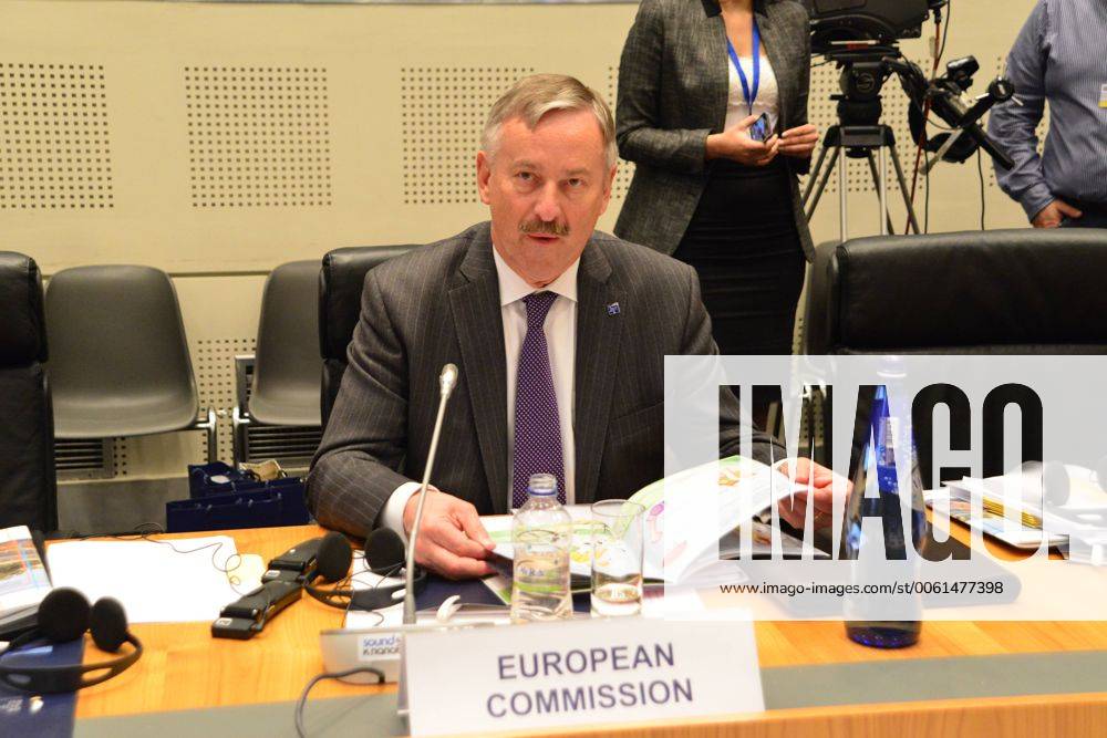 Informeller Ministerrat der EU Verkehrsminister in Athen informal Ministerial Transport Council, EU, in Athens EU Commissioner Siim Kallas