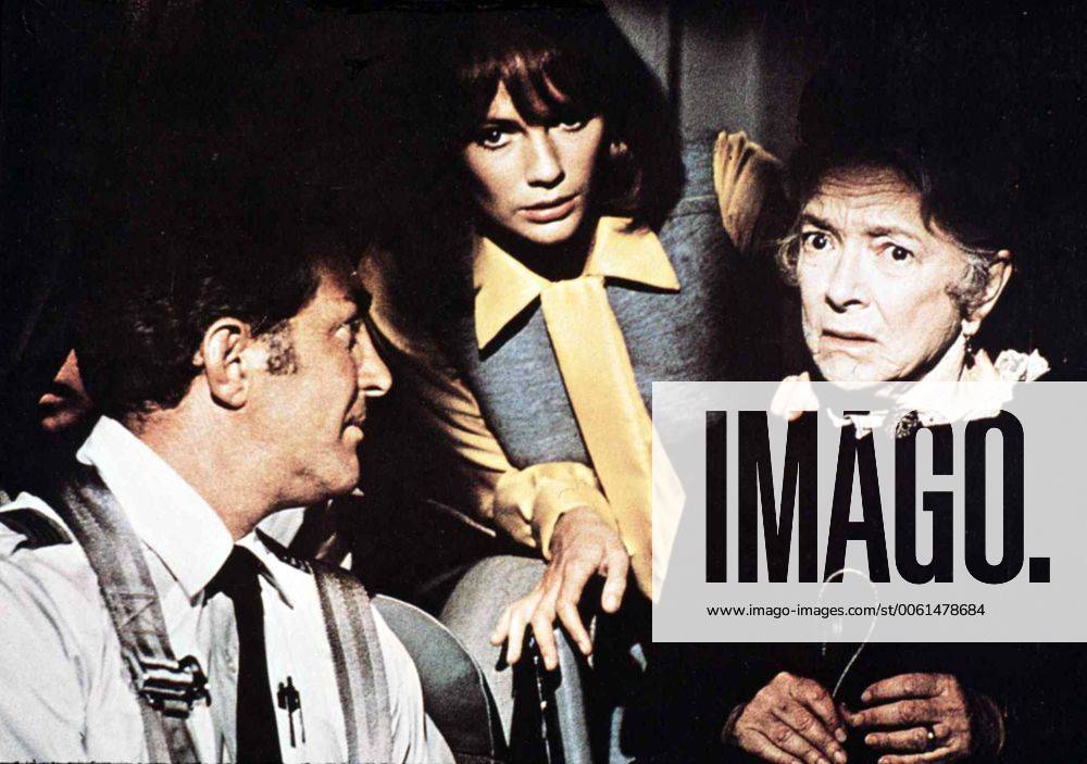 OSCARS: Beste Nebendarstellerin, Preisträgerinnen 1971-1980 Dean Martin, Jaqueline Bisset, Helen Hayes 1970 UnitedArchives00594355