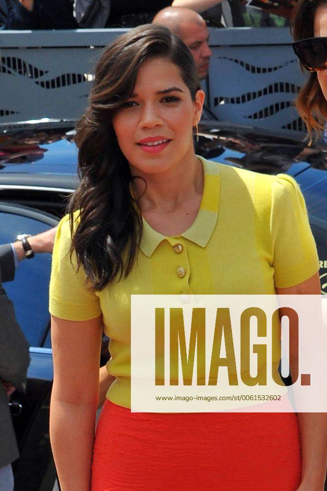 America Ferrera - 67. Internationale Filmfestspiele von Cannes - Festival de Cannes - Photocall - How to Train Your Dragon 2 (Drachenzähmen leicht gemacht 2) - 16 05 2014 LNPHOTOGRAPHERS PANORAMIC