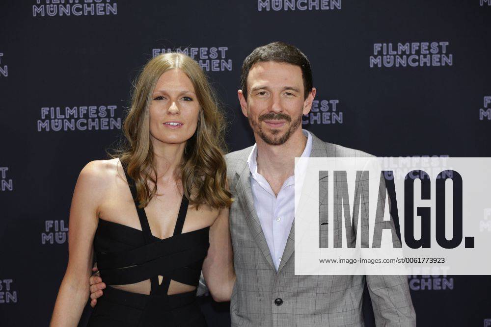 Oliver Berben mit Freundin Katrin Kraus Filmfesteröffnung 2014 Hotel Bayerischer Hof München 27.06.2014