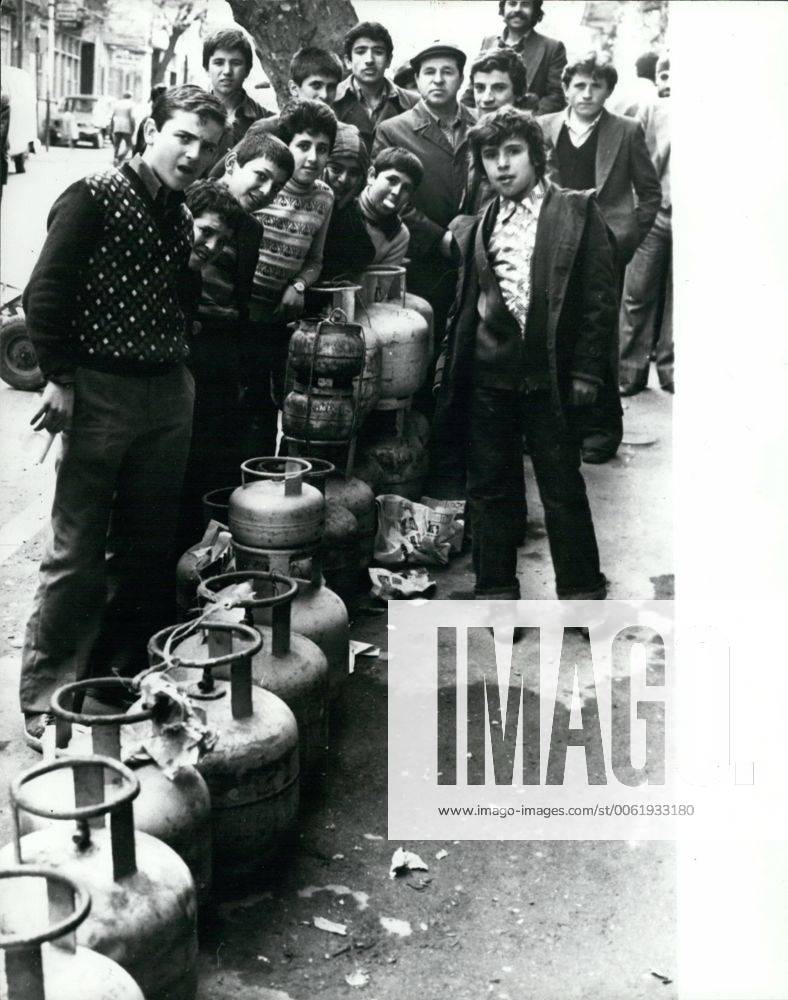 May 22nd 1979 Oil shortage in Turkey â€âÄœ Due to the failure in Oil production in Iran, it is almost impossible to find petrol for cars and other vehicles in Turkey nowadays. People have to wait in line for hours to get the little petrol that is on sale. Photo Shows: A long line of Calor Gas bottle waiting to be filled, owning to the shortage of oil, this is the only way they can cook in Istanbul. - ZUMAk09