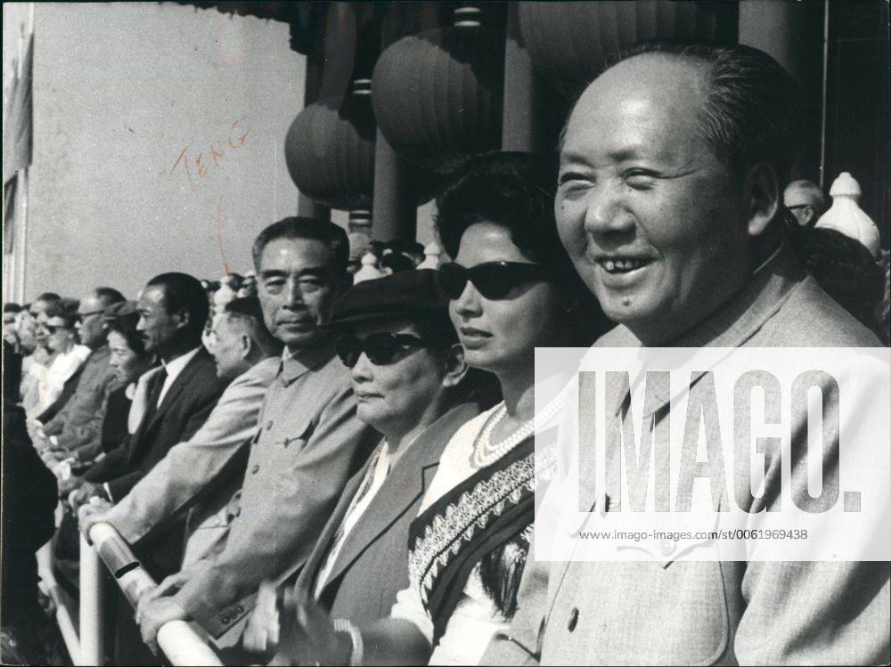 Oct. 10, 1965 - Right to left: Mao Zedong, wife of Prince Norodom Sihanouk, Vice President Soong Ching-ling, and Chou-en-lai. French English - ZUMAk09