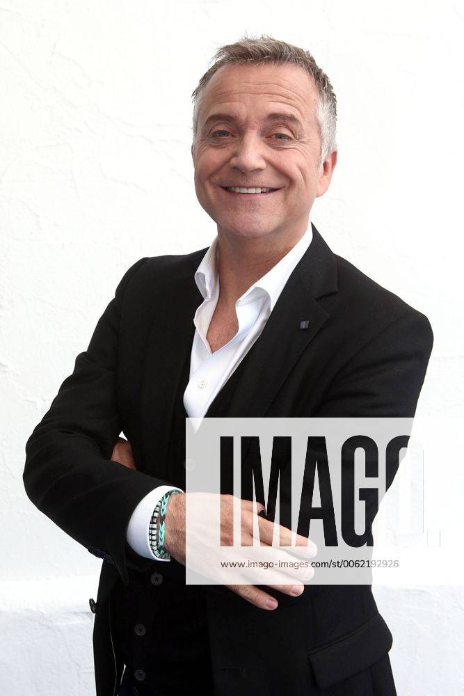 ARD - Immer wieder Sonntags. Komiker und Parodist Jörg Knör anläßlich der ARD - Unterhaltungsshow Immer wieder Sonntags am 24.08.2014 im Europapark Rust.
