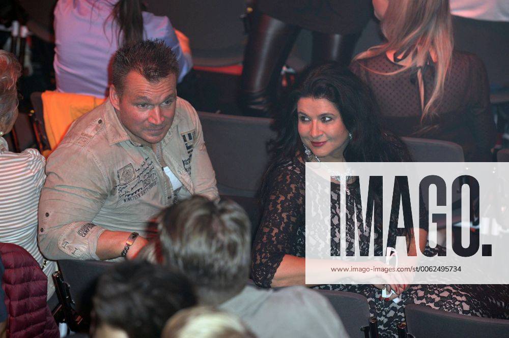 Iris Klein mit Ehemann Peter Klein beim ProSieben Promiboxen im Castello. Düsseldorf, 27.09.2014 xP.xMertensx xFuturexImage