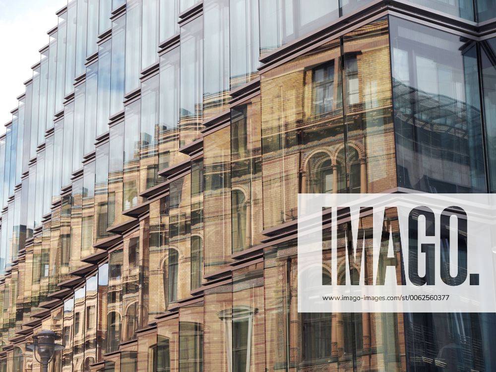 IMAGO Creative: Architektur in Berlin Germany, Berlin, View of Parliament Buildings BSCF000165