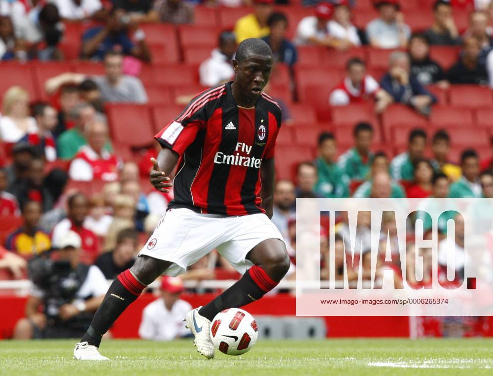 Football - Emirates Cup - AC Milan v Olympique Lyonnais Rodney Strasser of AC Milan at Emirates Stadium