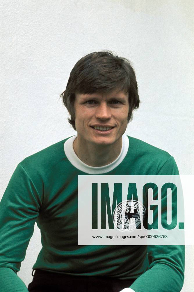 Peter Nogly (BR Deutschland) Fußball Herren Nationalmannschaft 1978, Nationalteam, BRD, Vorstellung, Präsentation, Pressetermin, Porträttermin, Porträt