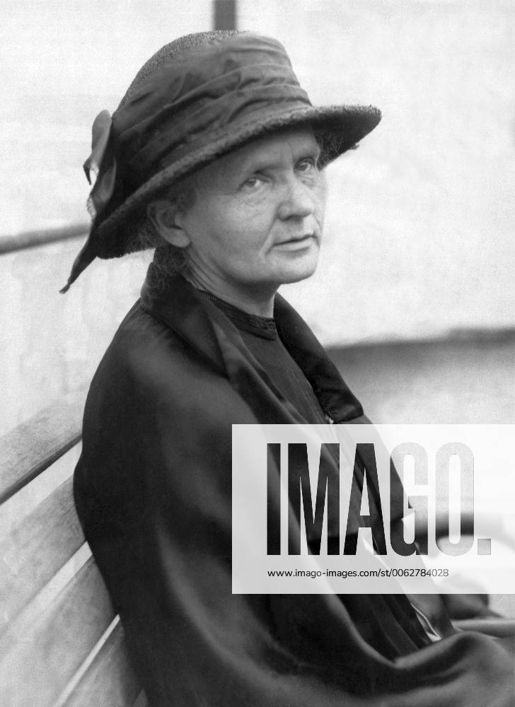 IMAGO ICONS: Marie Curie Paris, France: December 26, 1923 A portrait of Marie Curie, who with her husband, discovered radium. 990_16_X-Curie-Marie_1HR