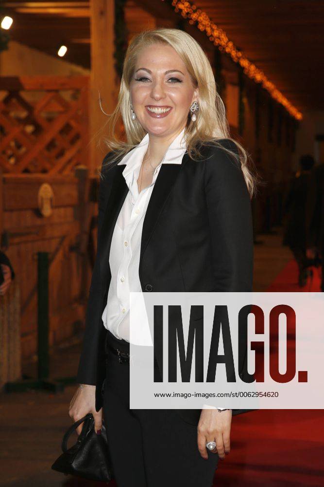 Kathrin Glock bei der Gut Aiderbichl Weihnachtsmarktvoreröffnung in Henndorf