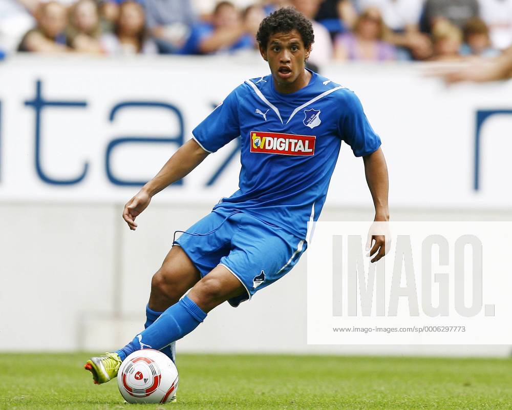 Carlos EDUARDO, TSG 1899 Hoffenheim am Ball