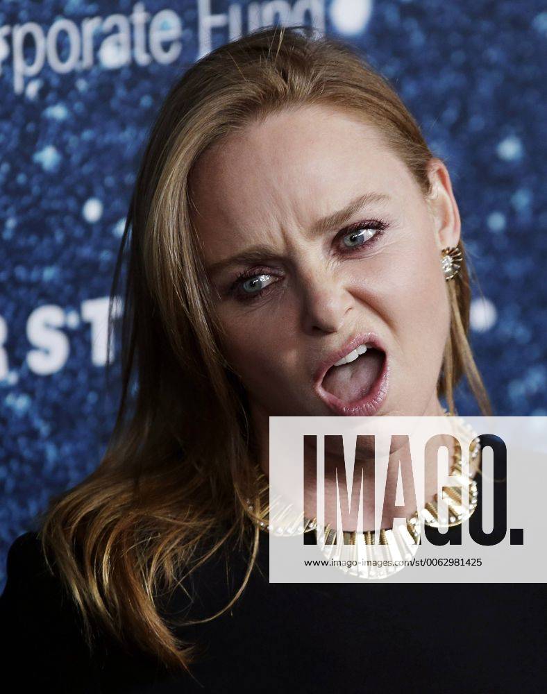 Stella McCartney arrives on the red carpet at the 2014 Women s Leadership Award Honoring Stella McCartney at Alice Tully Hall at Lincoln Center in New York City on November 13, 2014. NYP20141113187