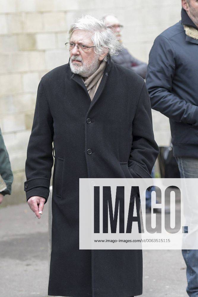 Jacques Tardi NEWS : Funeral of Georges Wolinski - Paris - 15 01 2015 JBAutissier Panoramic
