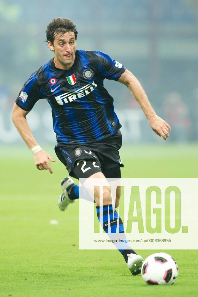 Diego Milito (Inter), AUGUST 21, 2010 - Football : Italian Supercoppa TIM between Internazionale 3-1 AS Roma at Meazza Stadium in Milan, Italy, (023309)