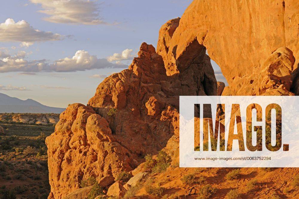 Sonnenaufgang am South Window, USA, Utah, Arches Nationalpark sunrise at South Window, USA, Utah, Arches National Park BLWS294953