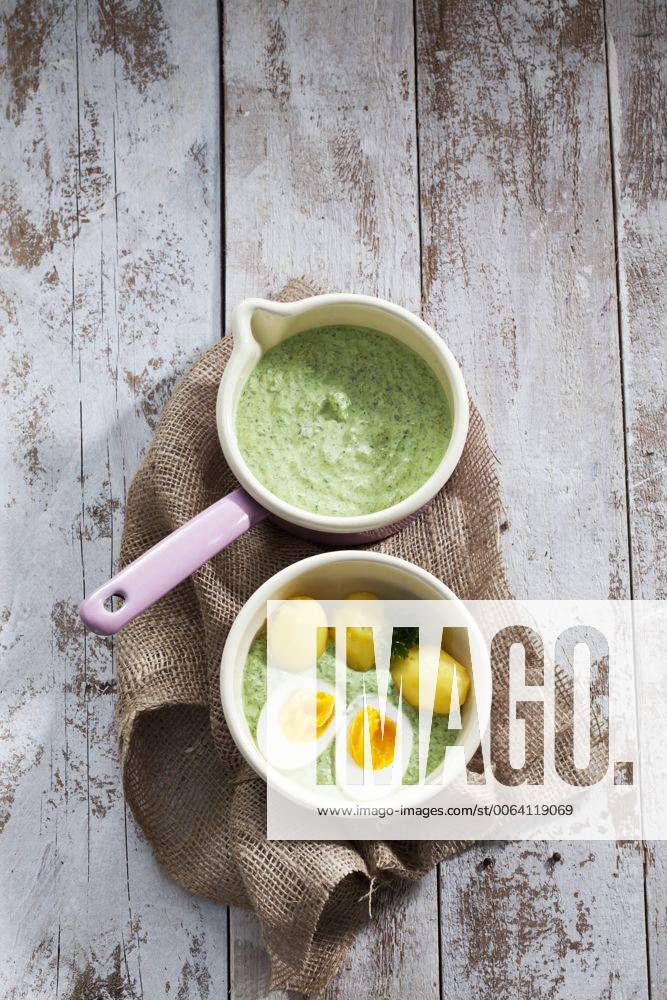 Saucepan of Frankfurt green sauce, boiled potatoes and boiled egg CSF024624