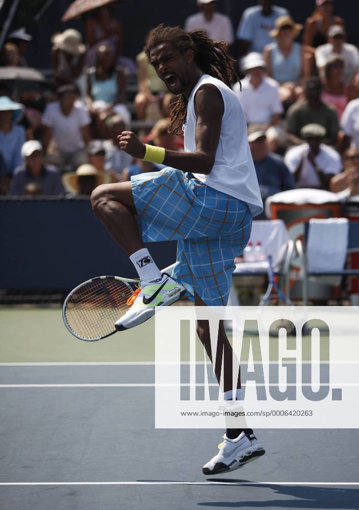 US Open 2010, Grand Slam, USTA Billie Jean National Tennis Center, New York: Dustin Brown (Jamaika) jubelt o0 Jubel Freude Emotionen