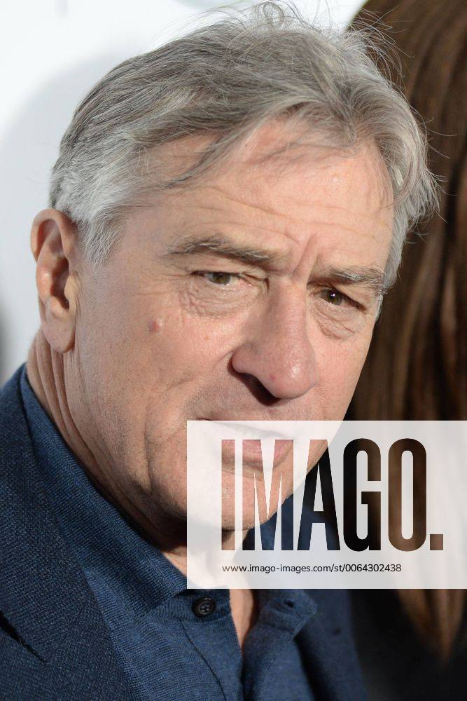 New York, NY, USA - April 15, 2015 New York City..Robert De Niro attending the Opening Night premiere of Live From New York! during the 2015 Tribeca Film Festival at the Beacon Theatre on April 15, 2015 in New York City New York USA - ZUMAny1_