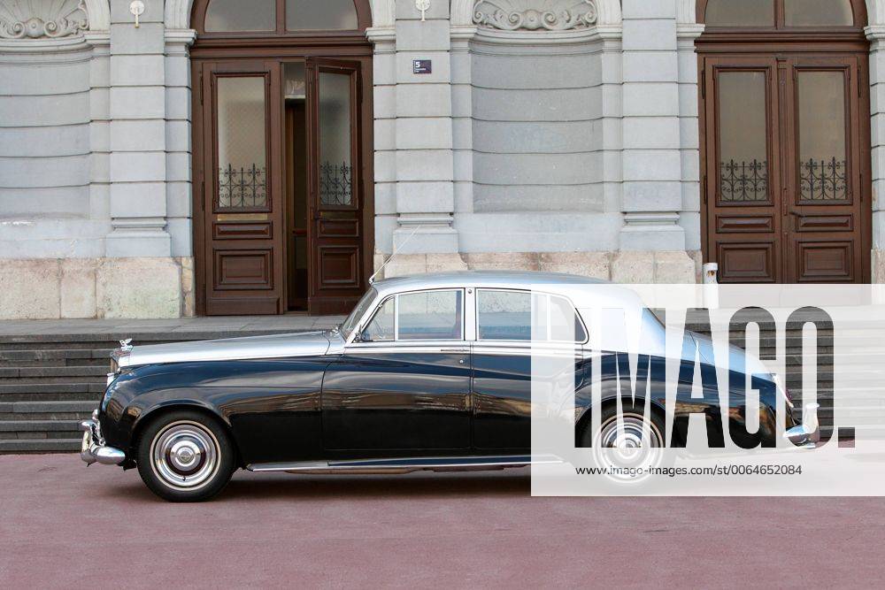 1957 Bentley S1 31.03.2015., Zagreb, Croatia - 1957 Bentley S1. GoranxJakus PIXSELL