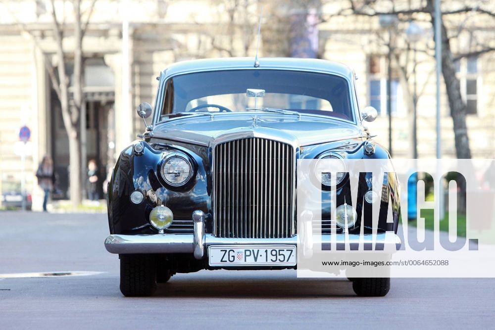 1957 Bentley S1 31.03.2015., Zagreb, Croatia - 1957 Bentley S1. GoranxJakus PIXSELL