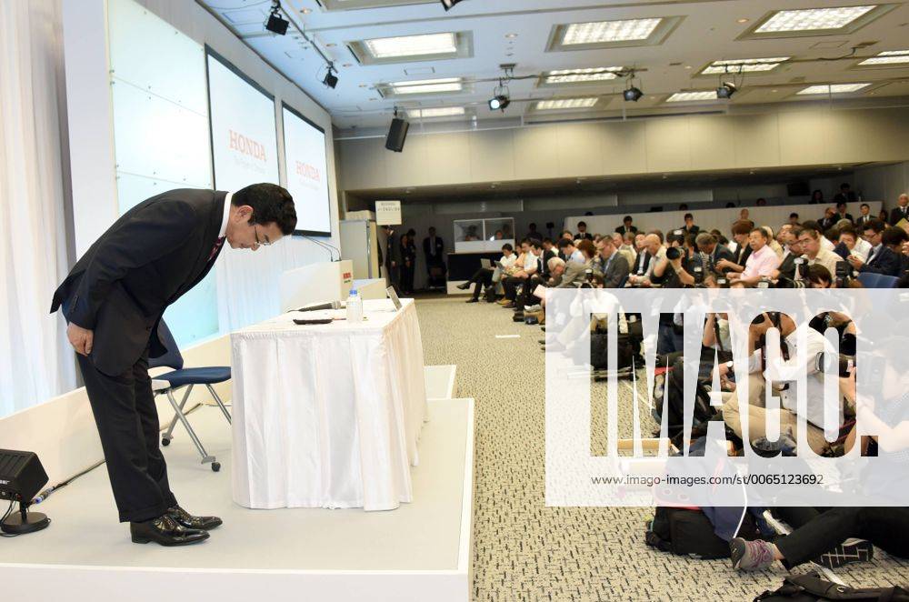 Tokyo, Japan - Takahiro Hachigo, new president and chief executive officer of Honda Motor Co., holds the first news conference after taking the helm of Japans leading automaker at its Tokyo head office on Monday, July 6, 2015. Hachigo, who joined Honda in 1982, was in charge of developing the first-generation of U.S.-built Odyssey minivan, which was launched in 1999 primarily for the U.S. market. (ayfa014698)