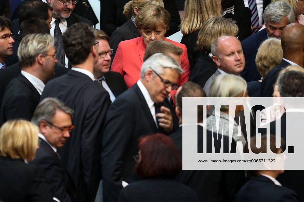 (150717) -- BERLIN, July 17, 2015 -- German Chancellor Angela Merkel (C) attends a special session of the German lower house of parliament Bundestag in Berlin, Germany on July 17, 2015. German Chancellor Angela Merkel called on the German parliament to grant a mandate to her government to start negotiations on a third bailout program for Greece on Friday, warning that chaos would be caused without a deal. ) GERMANY-BERLIN-PARLIAMENT SESSION-BAILOUT PROGRAM FOR GREECE ZhangxFan