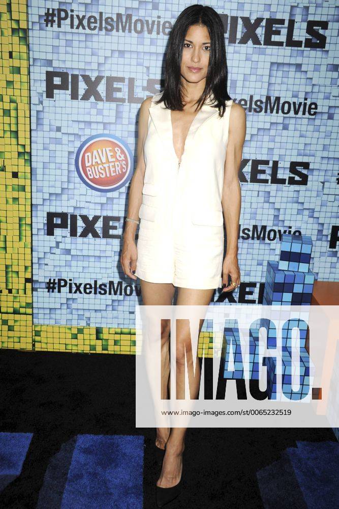 Julia Jones bei der Premiere des Kinofilms Pixels in den Regal E-Walk Cinemas. New York, 18.07.2015 Foto:xD.Tinex xFuturexImage