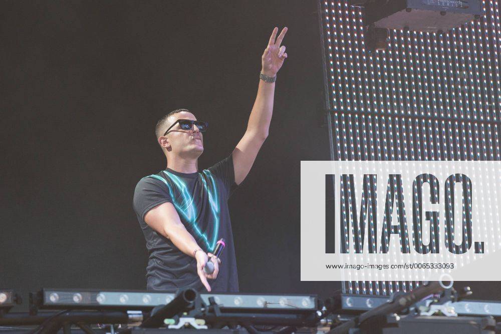 Chicago, Illinois, U.S - DJ SNAKE performs live in Grant Park at the Lollapalooza Music Festival in Chicago, Illinois Chicago U.S. - ZUMAs135