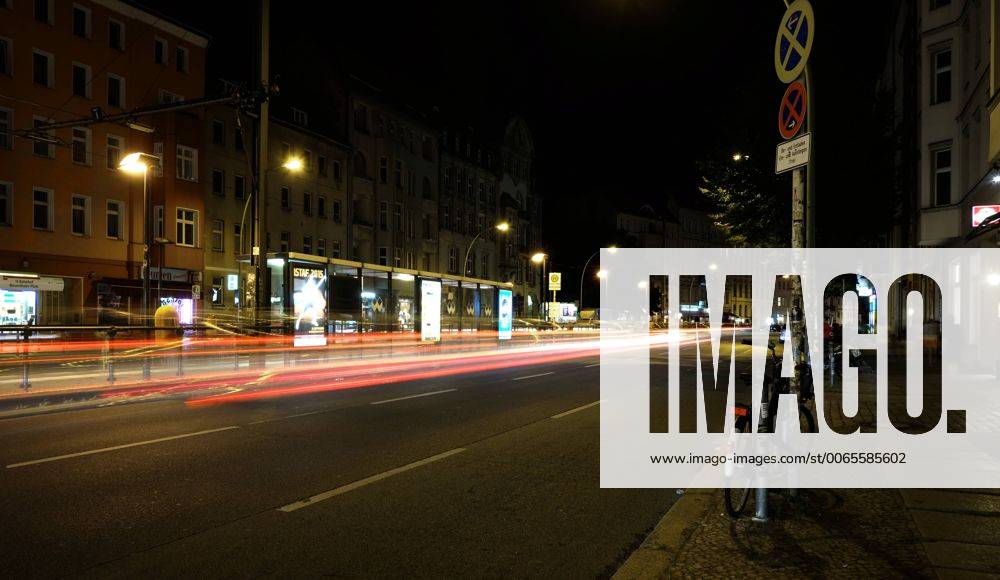 Berlin. 08 AUG 2015. Berlin Bezirk Mitte bei Nacht. Torstraße. Nähe Rosenthaler Platz. BERLIN. Nacht. PRM003314X
