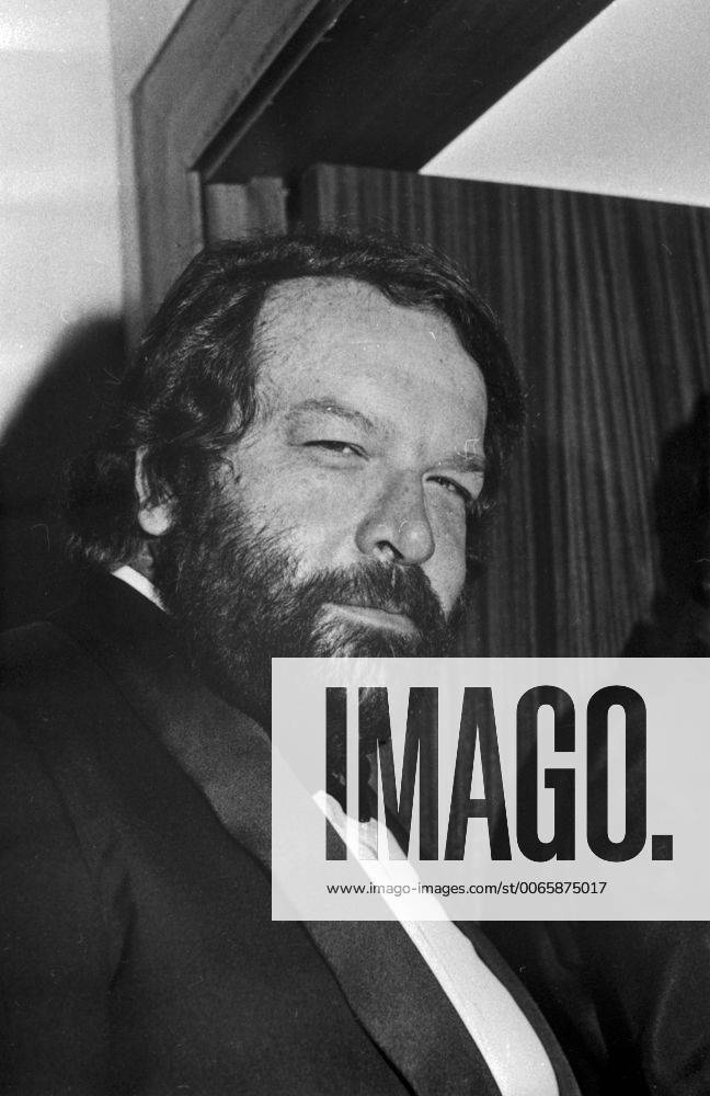 Bud Spencer beim Film Festival in Cannes 1974, Frankreich 1970er Jahre. Bud Spencer at the Cannes Film Festival 1974, France 1970s.