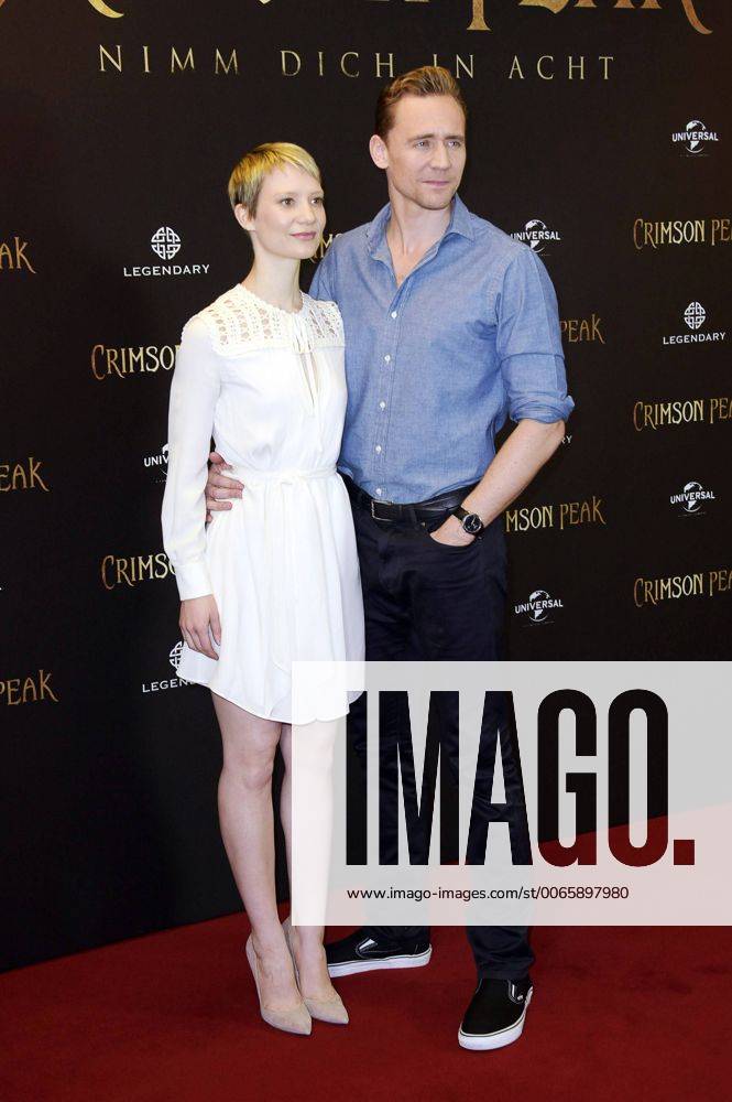 Mia Wasikowska und Tom Hiddleston bei Photocall zu Crimson Peak im Regent Hotel. Berlin, 30.09.2015 Foto:xFredericx xFuturexImage
