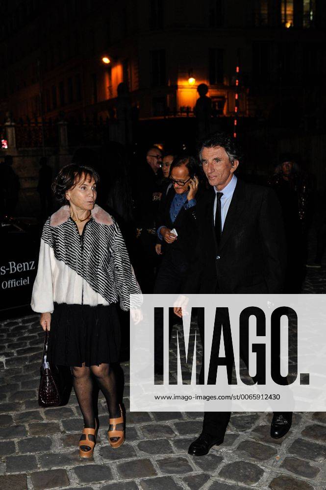 Jack LANG, Madame monique - Paris Fashion Week, Modenschau Lanvin - Paris, Frankreich - 01 10 2015 ThierryBreton Panoramic