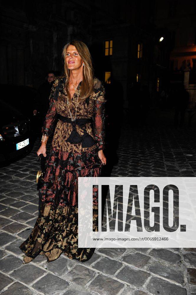 Anna DELLO RUSSO - Paris Fashion Week, Modenschau Lanvin - Paris, Frankreich - 01 10 2015 ThierryBreton Panoramic