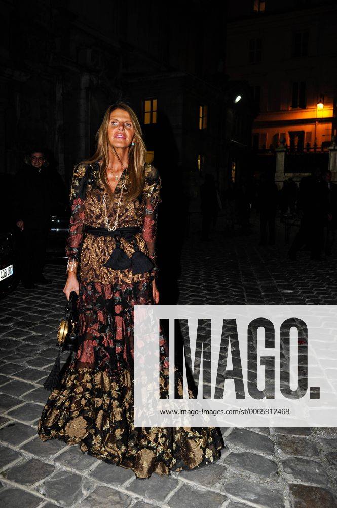 Anna DELLO RUSSO - Paris Fashion Week, Modenschau Lanvin - Paris, Frankreich - 01 10 2015 ThierryBreton Panoramic