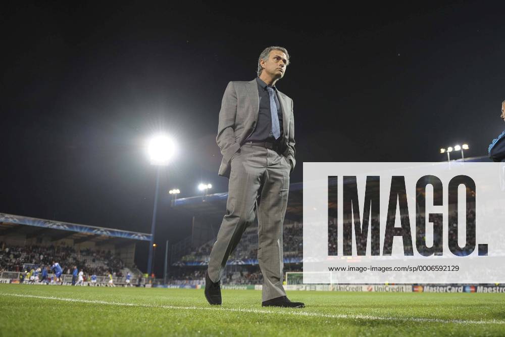 AJ Auxerre - Real Madrid CF - Champions League 2010 2011 - 28.09.2010: Trainer Jose Mourinho (Real Madrid) - Autissierx