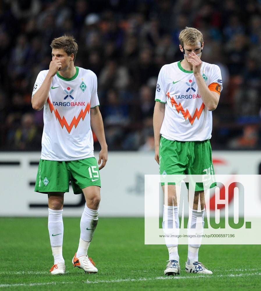 FUSSBALL CHAMPIONS LEAGUE SAISON 2010 2011 GRUPPE A Inter Mailand - Werder Bremen 29.09.2010 Sebastian Proedl, Per Mertesacker (v. li., SV Werder Bremen)