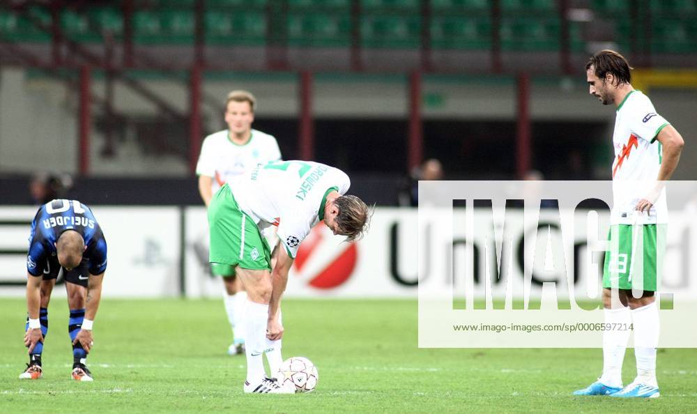 Inter Mailand (blau) - Werder Bremen (weiß) - Tim Borowski (L), Hugo Almeida ---