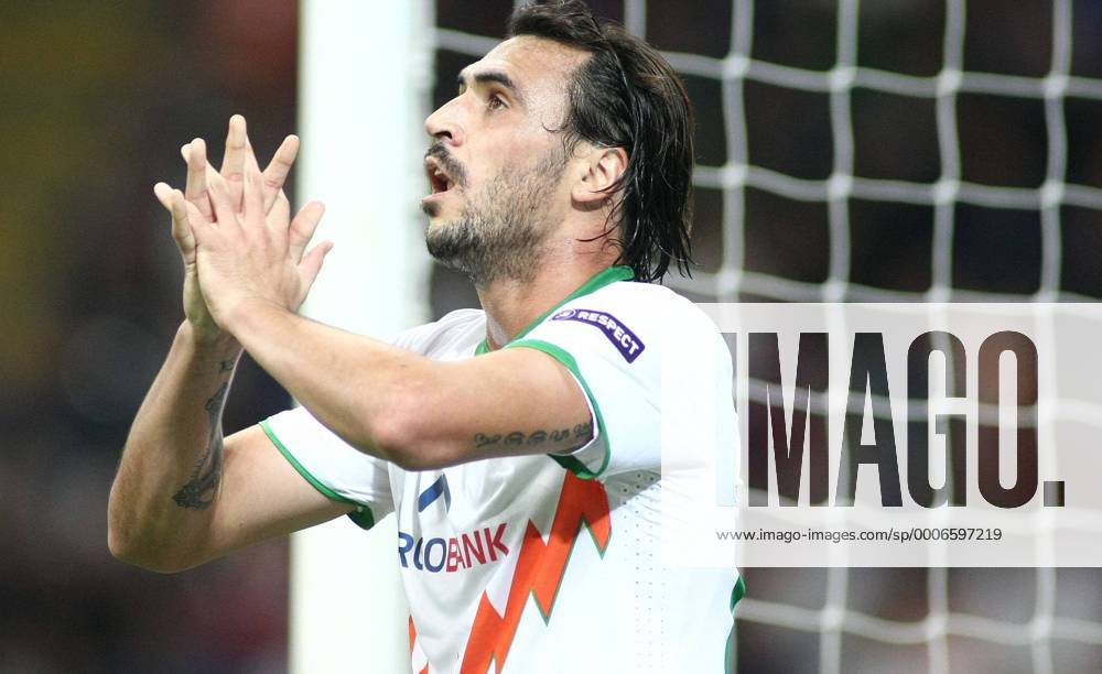 Inter Mailand (blau) - Werder Bremen (weiß) - Hugo Almeida ---