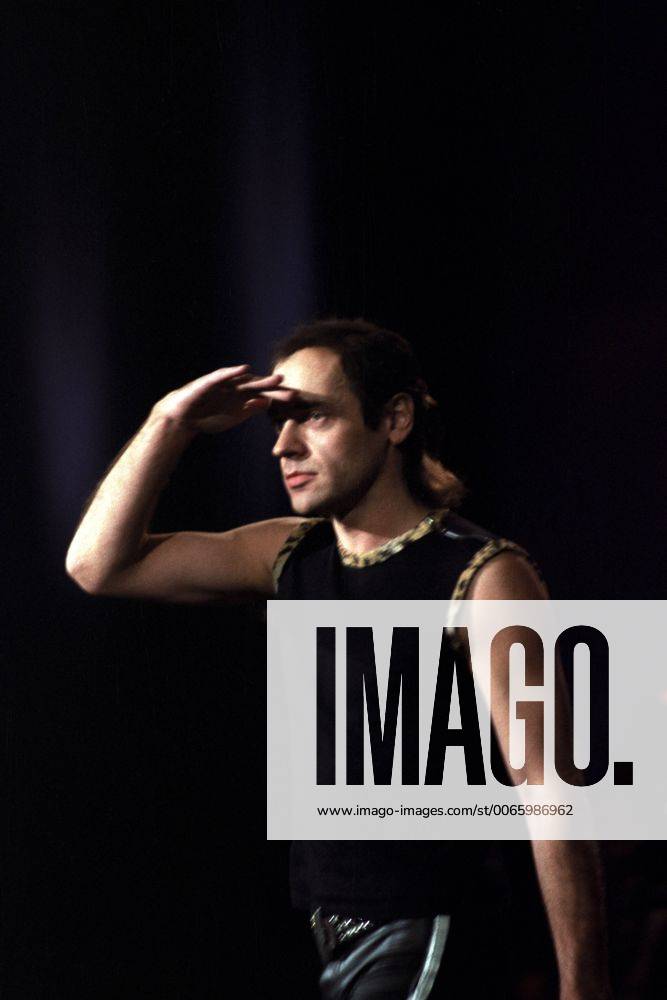 Konzert gegen den NATO Raketenbeschluss im Palast der Republik - Udo Lindenberg und Panikorchester