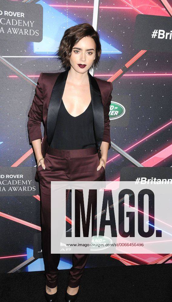 Oct. 30, 2015 - Beverly Hills, California, United States - Oct 30, 2015 - Los Angeles California USA - Actress LILY COLLINS at the 2015 Jaguar Land Rover British Academy Britannia Awards - BAFTA, Los Angeles Premiere held at the Beverly Hilton Hotel. Beverly Hills United States - ZUMAf05_