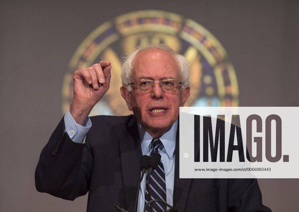 Presidential hopeful Sen. Bernie Sanders (I-VT) speaks on Democratic Socialism as he outlines his presidential agenda at Georgetown University in Washington, D.C. on November 19, 2015. Sanders spoke about the widening income gap, America s high prison population and higher education. WAP20151119312 KEVINxDIETSCH