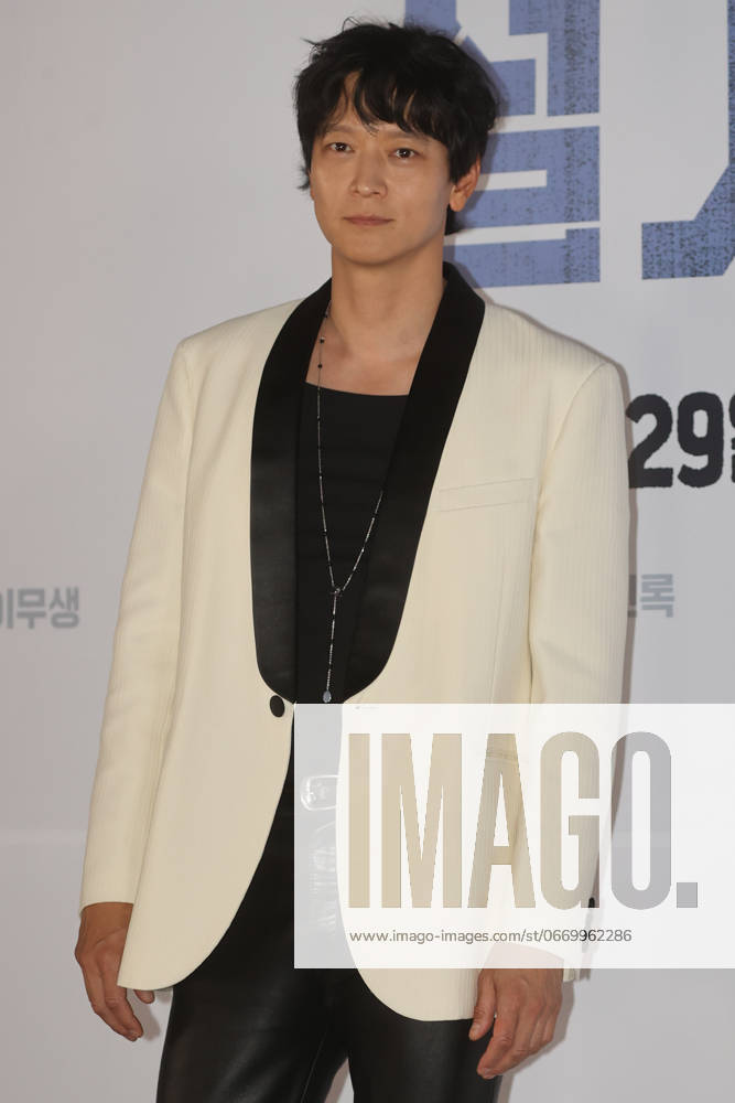 S. Korean actor Kang Dong-won S. Korean actor Kang Dong-won South Korean actor Kang Dong-won, who stars in the new movie The Plot, poses for a photo during a publicity event in Seoul on May 23, 2024, to promote the movie that is set to hit local screens in South Korea on May 29. (Yonhap) 2024-05-23 16:49:58 < 1980-2024 YONHAPNEWS AGENCY. .> ¼­¿ïÆ¯º°½Ã