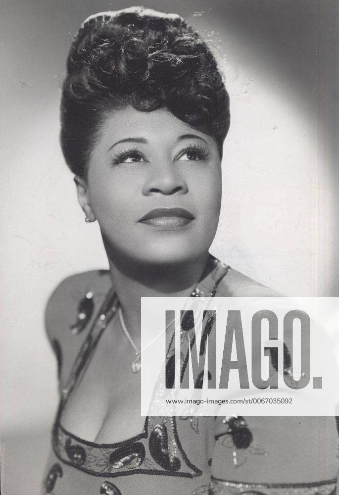 IMAGO ICONS: Ella Fitzgerald ELLA FITZGERALD 1950 s.Supplied by Photos, inc. - ZUMAg49