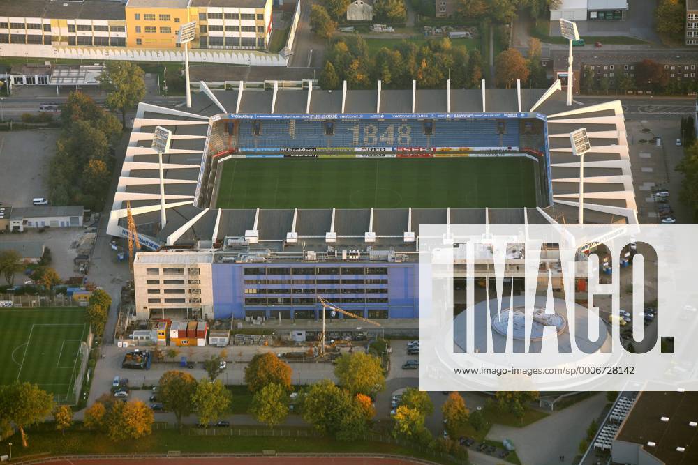Fußball, Stadiongeschichte VfL Bochum Ausbau des Verwaltung s Gebäudes am rewipower Ruhrstadion des VfL Bochum o0 Baustelle, Umbau, Bau, Stadion