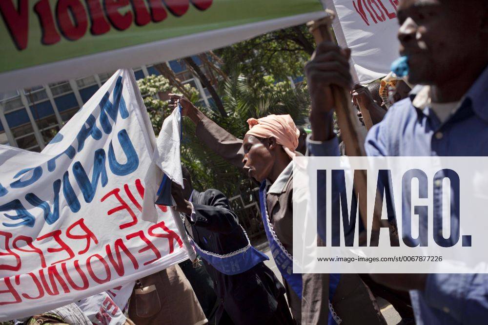 Feb 23, 2013 - Nairobi, Kenya - Demonstration in Nairobi against the violence that followed the 2007 elections and calling for peaceful elections next 4th of March. - ZUMAr11