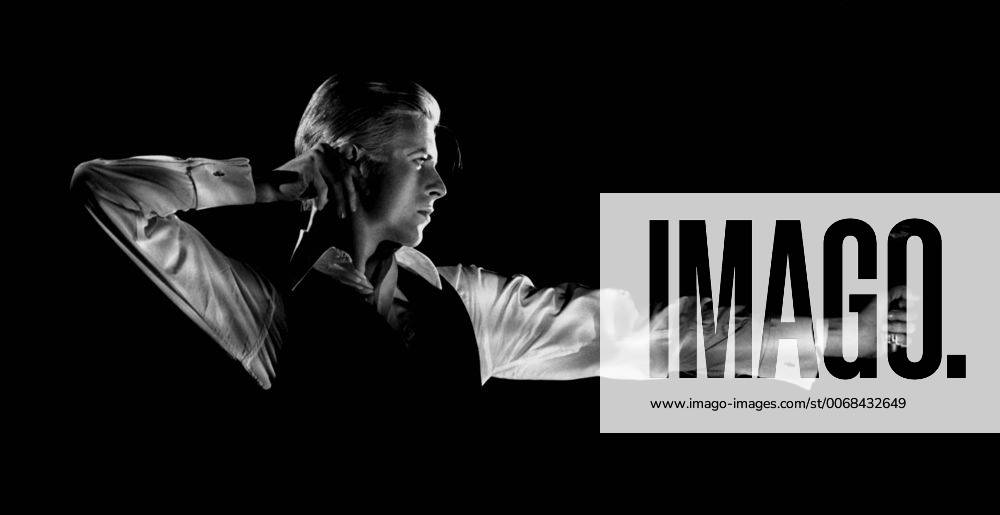 Jan 10, 2016 - File - DAVID BOWIE, the infinitely changeable, fiercely forward-looking songwriter who taught generations of musicians about the power of drama, images and personae, died Sunday surrounded by family. He was 69. Bowie died after an 18-month battle with cancer. Pictured: Jun 28, 1976 - Toronto, Ontario, Canada - DAVID BOWIE iconic photograph of the Thin White Duke (Bowie’s theatrical persona at the time) in his ‘Archer’ shot at Maple Leaf Gardens in Toronto, during the singer’s 1976 Station to Station tour. Los Angeles U.S. - ZUMAr81_