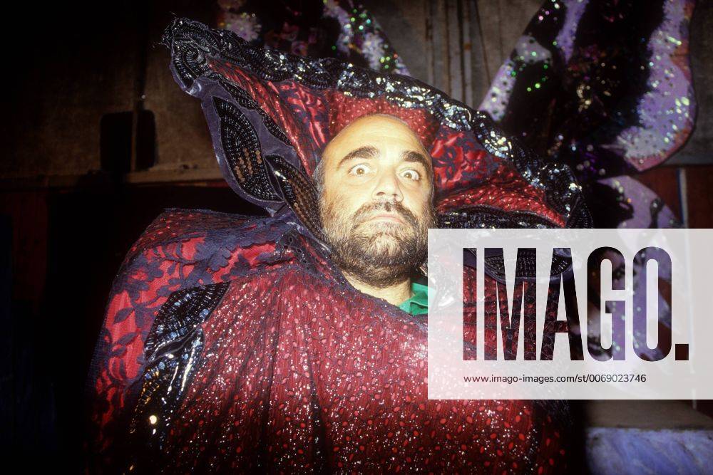 Demis Roussos als Magier im Traumtheater Salome in Berlin