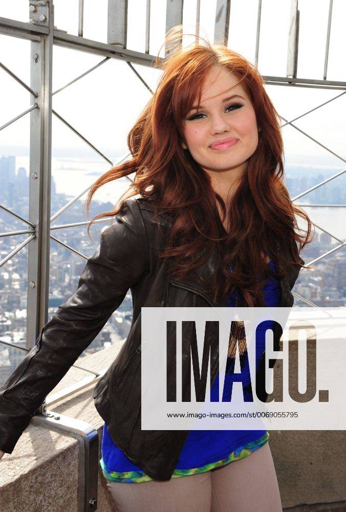 Manhattan, New York, U.S. - DEBBY RYAN. Disney Channel stars Debby Ryan ( Jessie ), China Anne McClain ( A.N.T. Farm ), Laura Marano ( Austin & Ally ), Coco Jones and Tyler James Williams ( Let It Shine ) and Disney XD star Tyrel Jackson Williams ( Lab Rats ) visit the 86th floor observatory of the Empire State Building. - ZUMAb09_