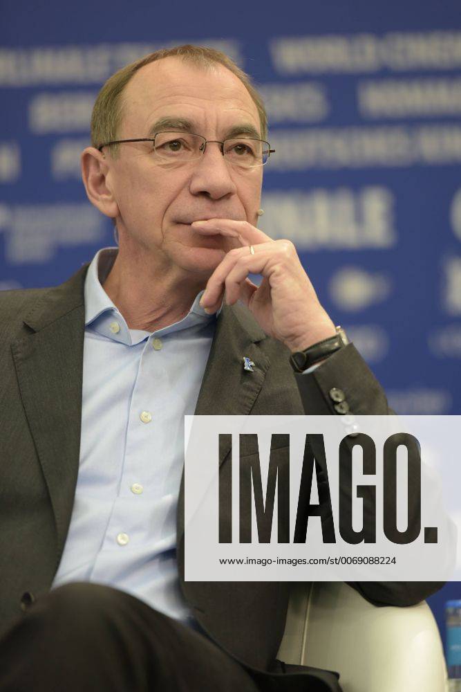Rainer Rother (leiter Sektion Retrospektive der Berlinale) anlässlich der Programmpressekonferenz zu den bevorstehenden 66. Internationalen Filmfestspiele Berlin Vorstellung des Programms der 66. Internationalen Filmfestspiele in Berlin IFB2016PrPK