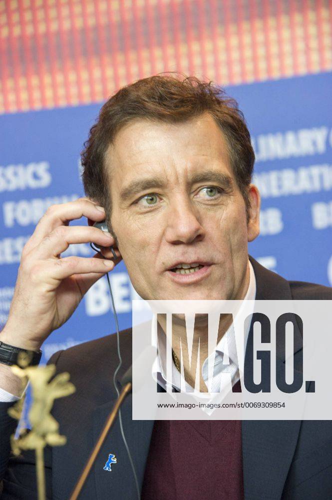 66th Berlin International Film Festival. International Film Festival of Berlin. Press conference of the jury Pictured: Clive Owen CamillaxMorandi